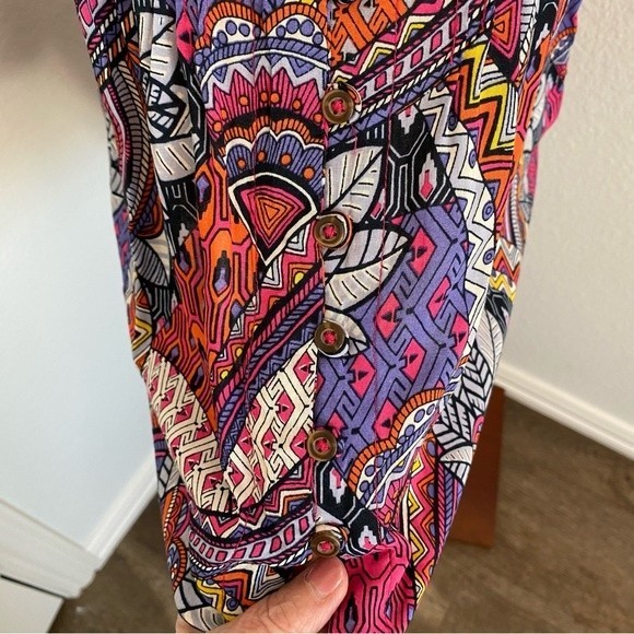 Anthropolotie Maeve Whimsical Pintuck Sleeveless Colorful Button Top Size L - Picture 5 of 8